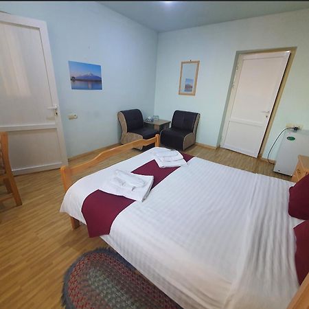לינה וארוחת בוקר P'arak'ar Kesabella Touristic House מראה חיצוני תמונה